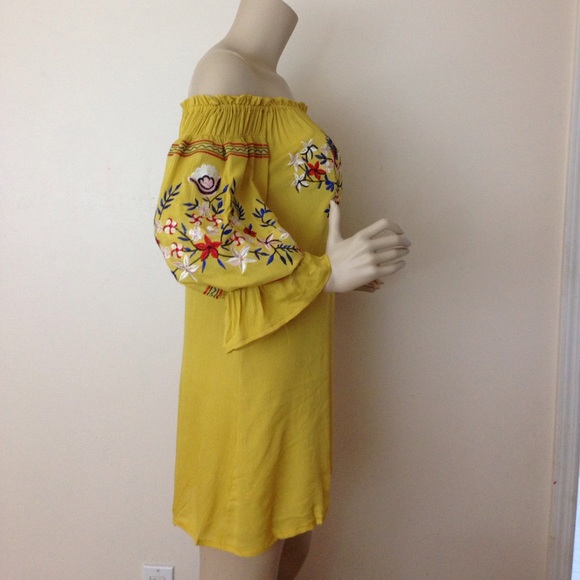 LAST 1! Floral Embroidery Off Shoulder Dress - Picture 2 of 5